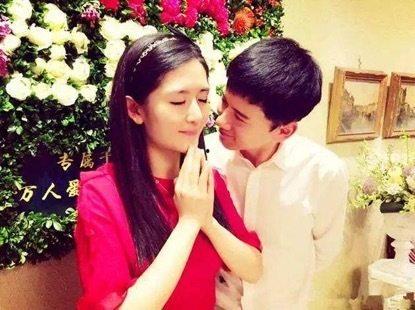 吃瓜母女事件叫什么,揭秘网络舆论背后的家庭纠葛